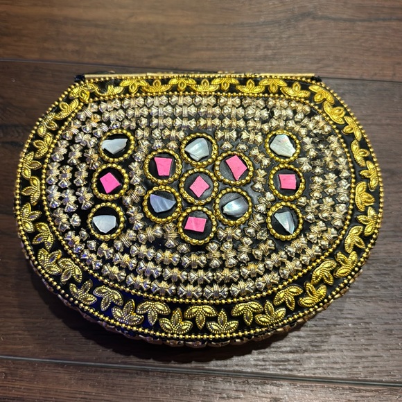 Ramla Mosaic Handmade Mosaic Moroccan multicolor Handbag with gold color chain. - Picture 2 of 9